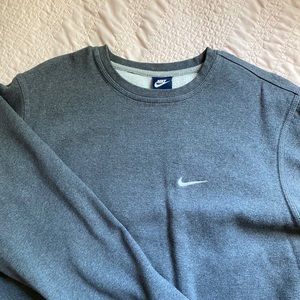 nike crewneck
